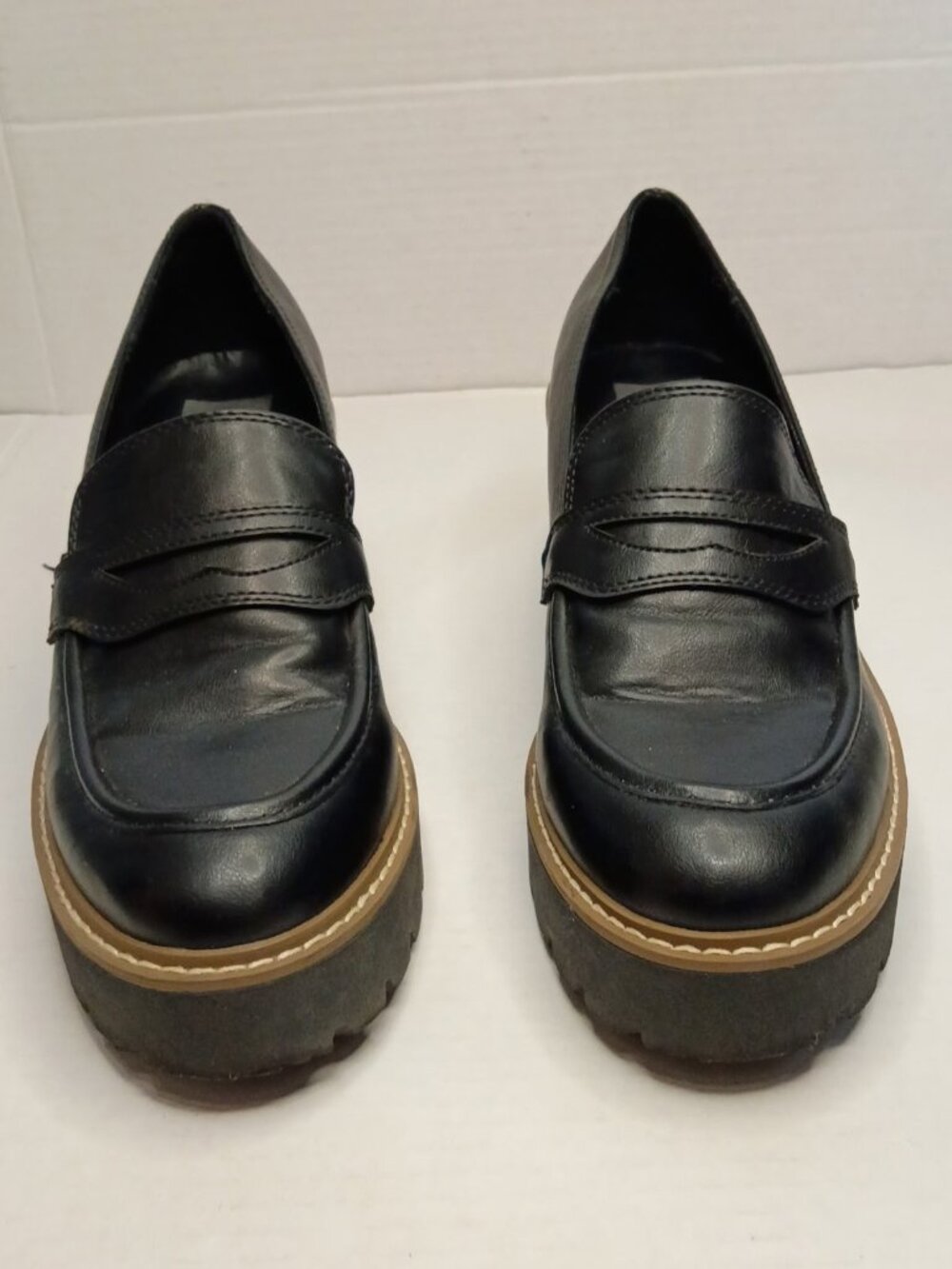 DV by Dolce Vita Tammy Black Chunky Lug Sole Penny Loafers Size 10 - Picture 2 of 7